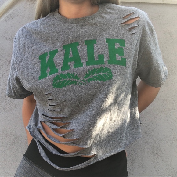 KALE gray distressed crop tee - Picture 2 of 8